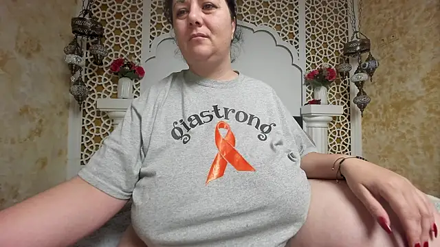 AleshaArabian online show from 03.04.26