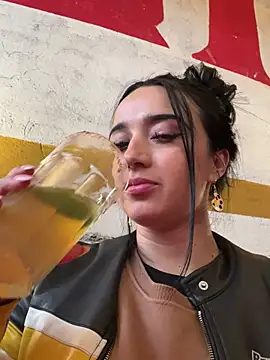 Snapshot of EmmyEvans1 chatting on 02.17.25 EmmyEvans1 online show from 02.17.25