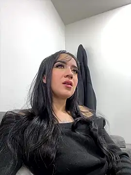 Snapshot of EmmyEvans1 chatting on 01.15.26 EmmyEvans1 online show from 01.15.26