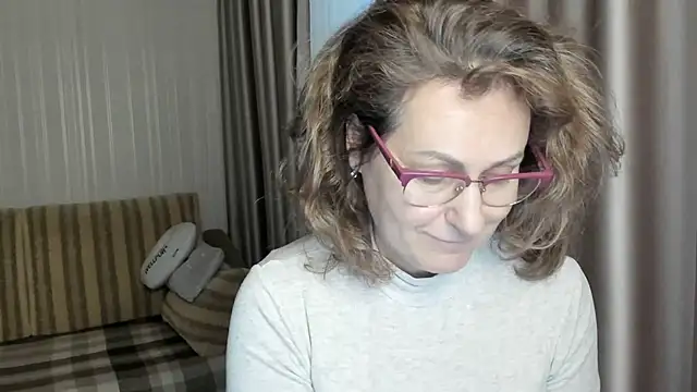 lauraoven online show from 01.13.25