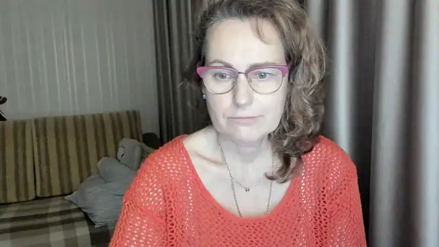 lauraoven online show from 01.31.25