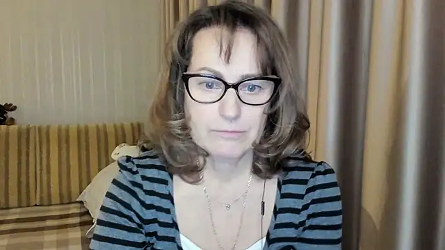 lauraoven online show from 02.19.25