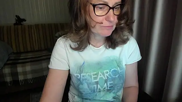 lauraoven online show from 04.29.26