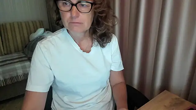 lauraoven online show from 07.22.26