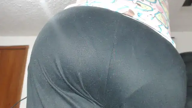 prettyangelsquirt online show from 02.11.25