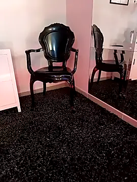 Sofiia W26 online show from 02.19.25