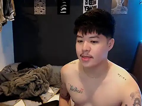 Snapshot of ASIANken911 chatting on 04.07.26 ASIANken911 online show from 04.07.26