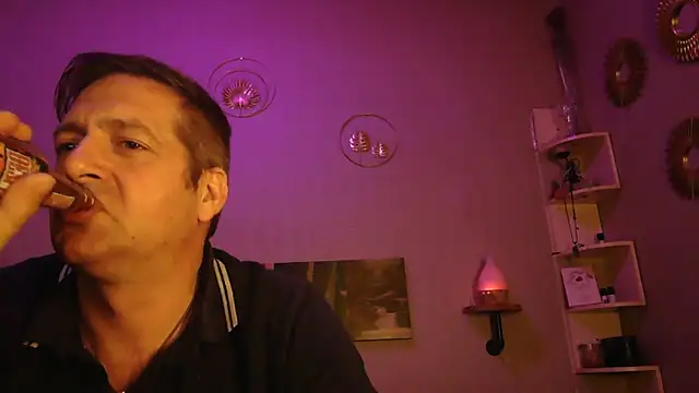 matrikes1 online show from 01.12.25