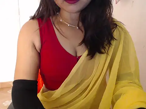 Snapshot of Open_Heart_Lennon chatting on 03.18.25 Open Heart Lennon online show from 03.18.25