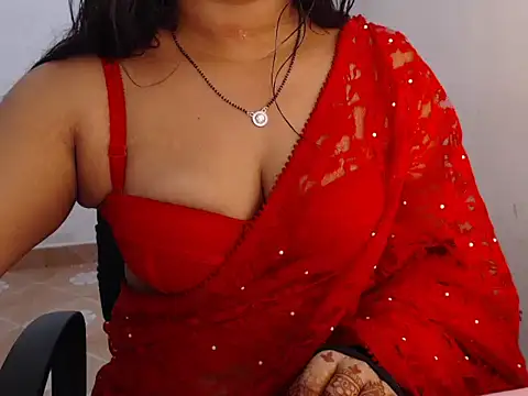 Snapshot of Open_Heart_Lennon chatting on 10.14.25 Open Heart Lennon online show from 10.14.25