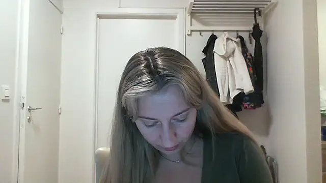 SusanCurt online show from 10.17.25