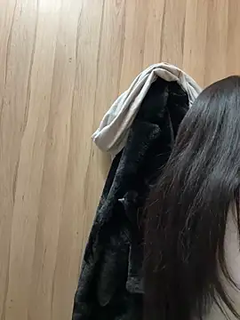 Wet  Bunny online show from 03.09.25