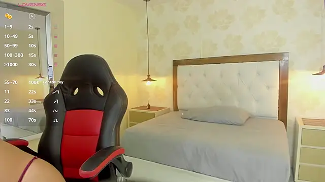 clarisKlein online show from 02.13.26