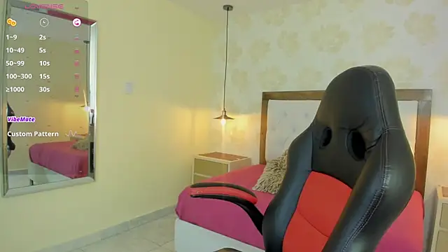 clarisKlein online show from 04.21.26