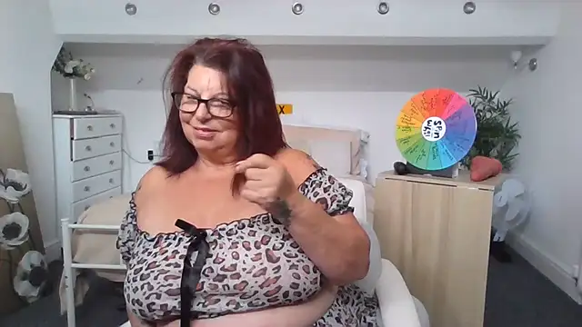 CougarBeccaX online show from 07.04.26