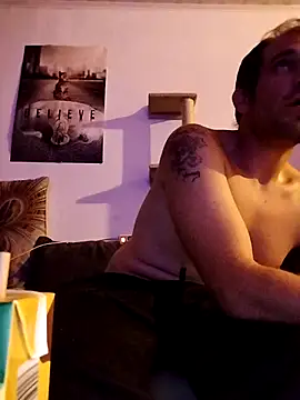 Snapshot of Codymc89 chatting on 09.15.25 Codymc89 online show from 09.15.25