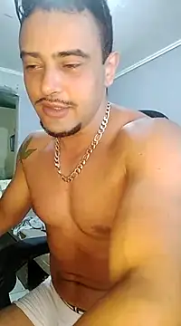 Snapshot of Fadinha-e-Raro chatting on 03.01.25 Fadinha-e-Raro online show from 03.01.25