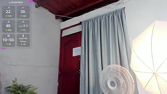 niky doll  online show from 09.17.25