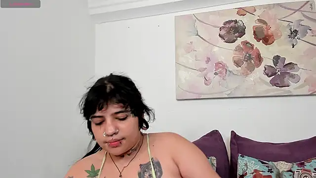 Snapshot of pink_dustt chatting on 06.19.26 pink dustt online show from 06.19.26
