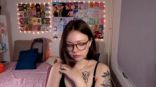 MilenaSaint online show from 03.06.25