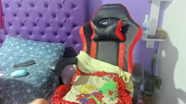 Snapshot of Margoth_clain chatting on 09.11.25 Margoth clain online show from 09.11.25