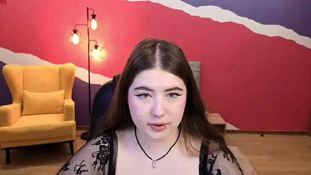 Snapshot of NicoleFoxery chatting on 10.21.25 NicoleFoxery online show from 10.21.25