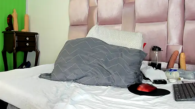 GiulianaRobert online show from 09.23.25