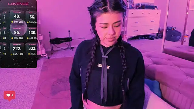 Evie-Luna online show from 01.30.25