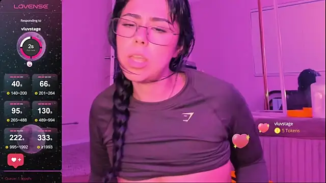 Evie-Luna online show from 02.26.25