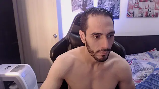 Snapshot of samuelgarcia_ chatting on 01.16.25 samuelgarcia online show from 01.16.25