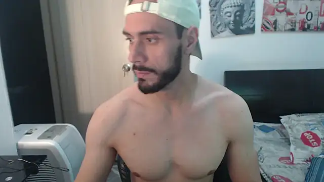 Snapshot of samuelgarcia_ chatting on 03.12.25 samuelgarcia online show from 03.12.25