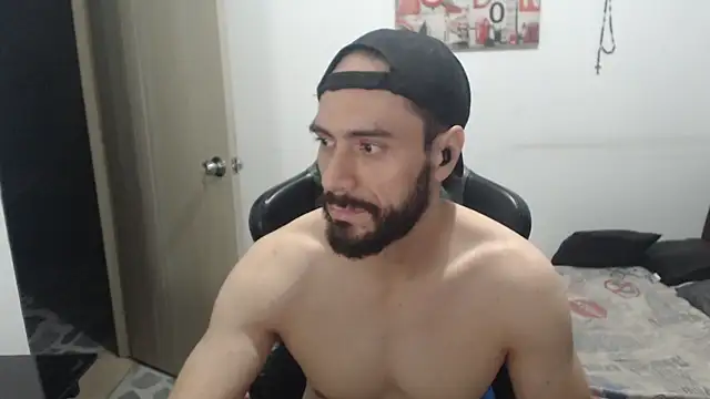 Snapshot of samuelgarcia_ chatting on 11.29.25 samuelgarcia online show from 11.29.25