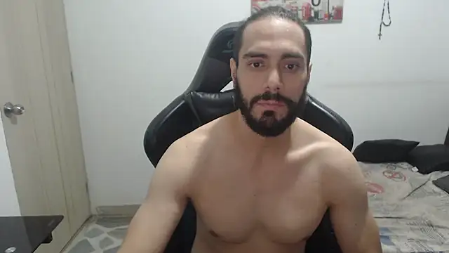 Snapshot of samuelgarcia_ chatting on 11.30.25 samuelgarcia online show from 11.30.25