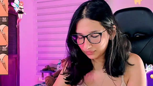 Luniverse online show from 01.28.25