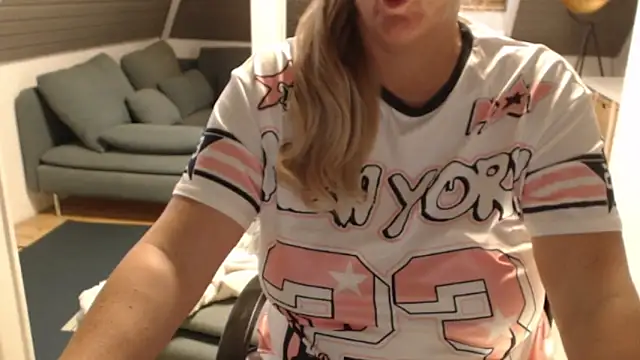 KimMitchelli online show from 12.17.25