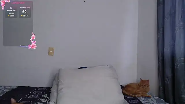 Snapshot of valen_thompson chatting on 02.05.26 valen thompson online show from 02.05.26