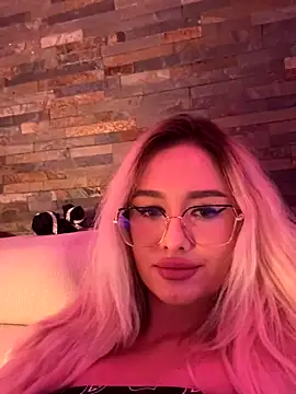 mollyxxx online show from 09.13.25