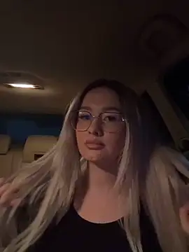 mollyxxx online show from 04.03.26