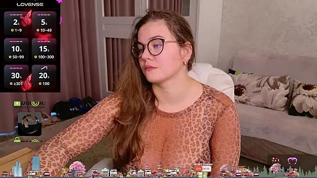 KellyKleine online show from 11.19.25