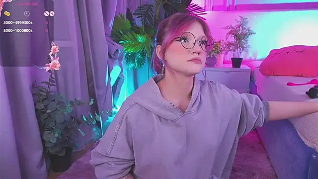 Snapshot of Crazy_Wine chatting on 01.08.25 Crazy Wine online show from 01.08.25