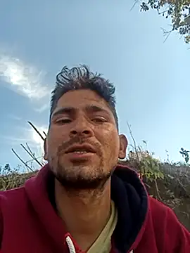 Snapshot of SunnyleoneBG chatting on 02.18.25 SunnyleoneBG online show from 02.18.25