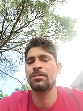 Snapshot of SunnyleoneBG chatting on 09.10.25 SunnyleoneBG online show from 09.10.25