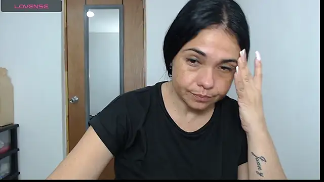 selena ferri online show from 12.04.25