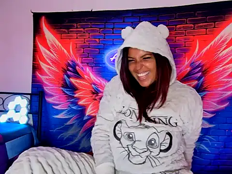 Snapshot of allyson22andy chatting on 02.21.25 allyson22andy online show from 02.21.25