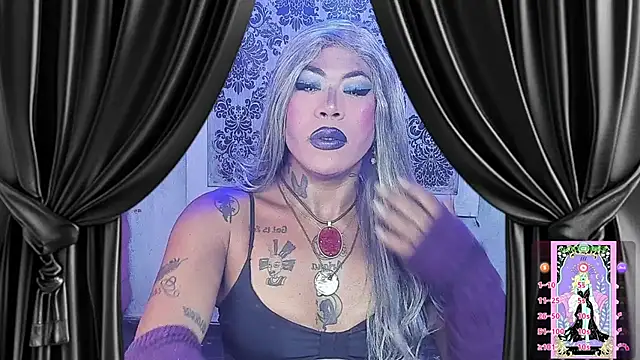 tsviolett online show from 11.20.25