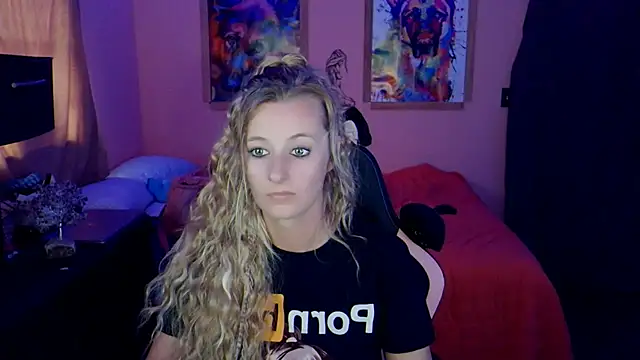 AsiaGoesPro online show from 12.18.25