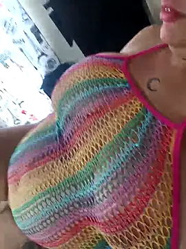 Snapshot of NIKOLE1301 chatting on 03.16.25 NIKOLE1301 online show from 03.16.25