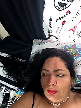 Snapshot of NIKOLE1301 chatting on 09.20.25 NIKOLE1301 online show from 09.20.25