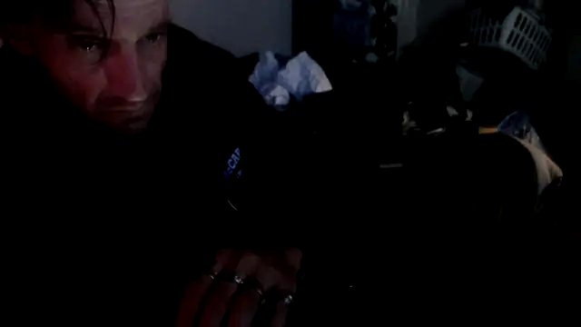 Snapshot of lickthecat chatting on 10.11.25 lickthecat online show from 10.11.25