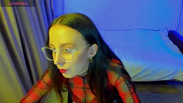 CurlySteph online show from 05.13.26